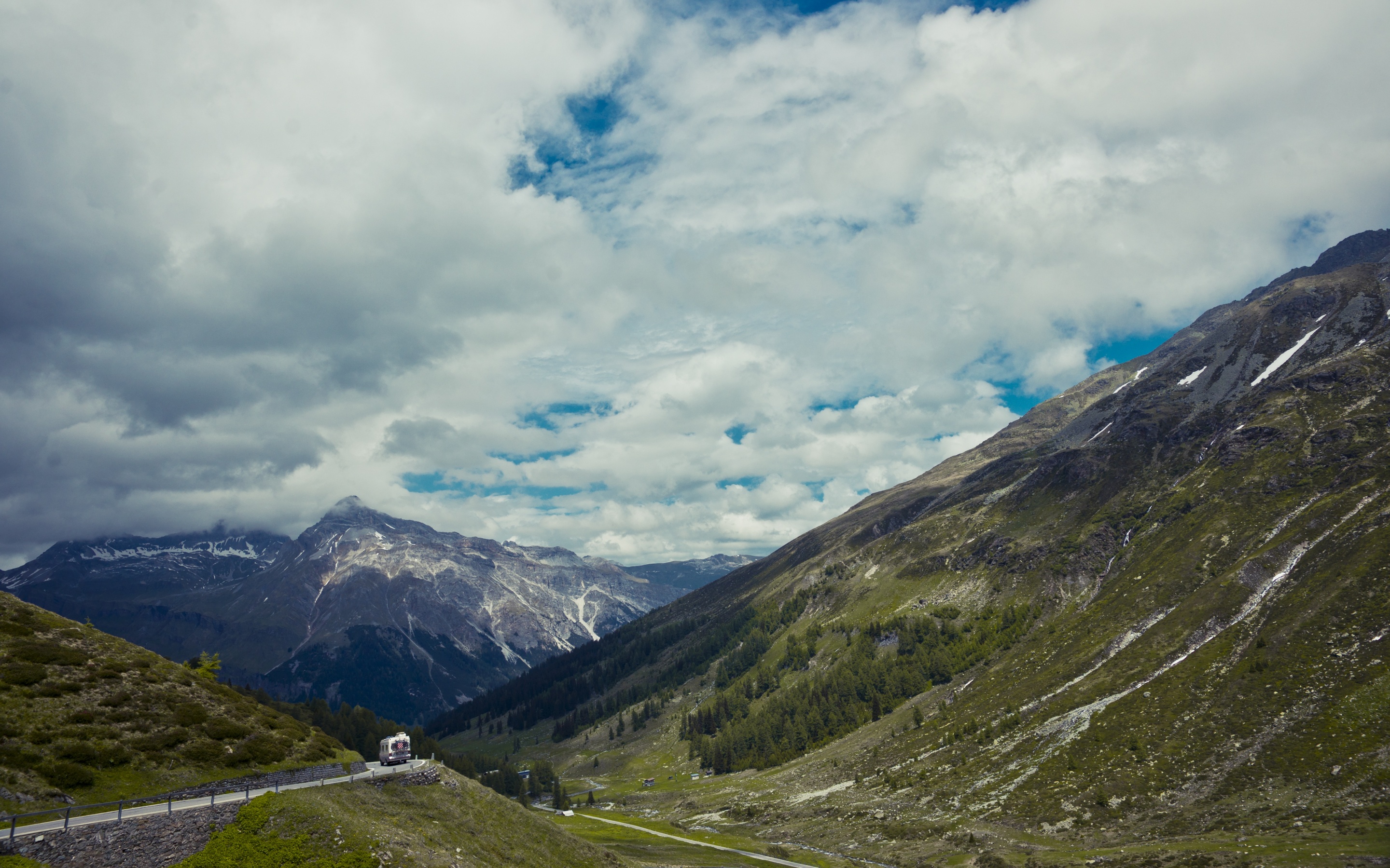 The Road Through The Mountains