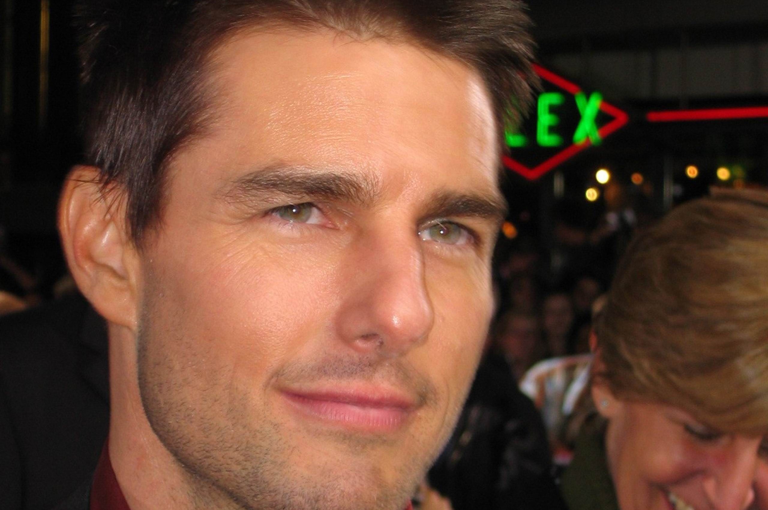 Tom Cruise Wallpapers