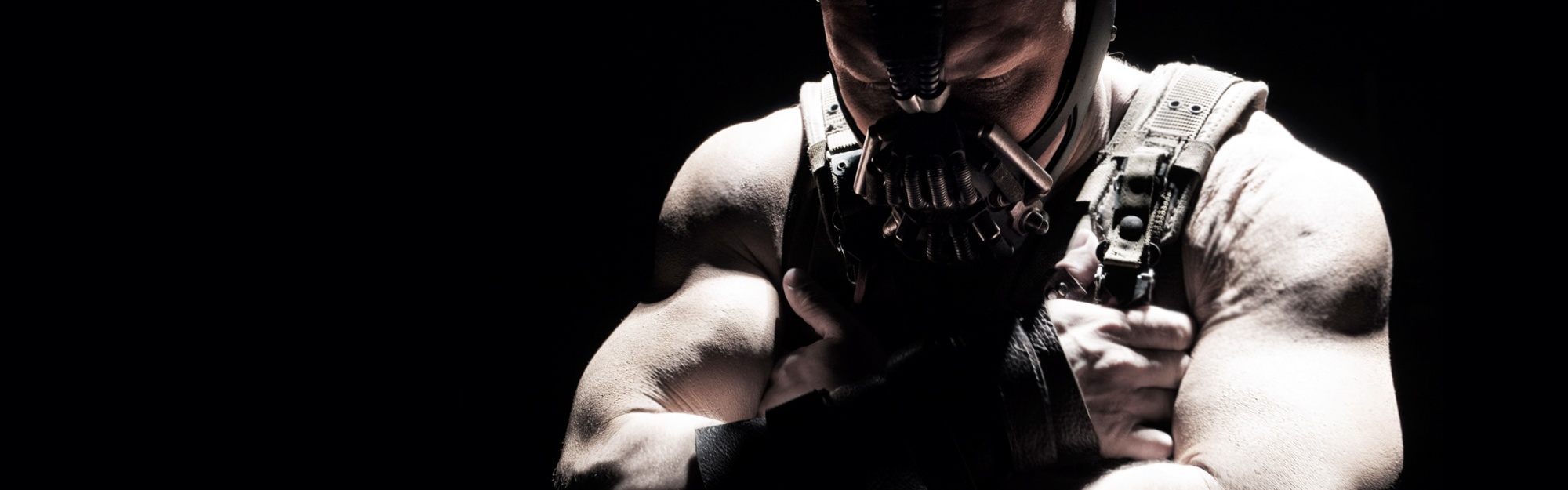 Tom Hardy In The Dark Knight Rises