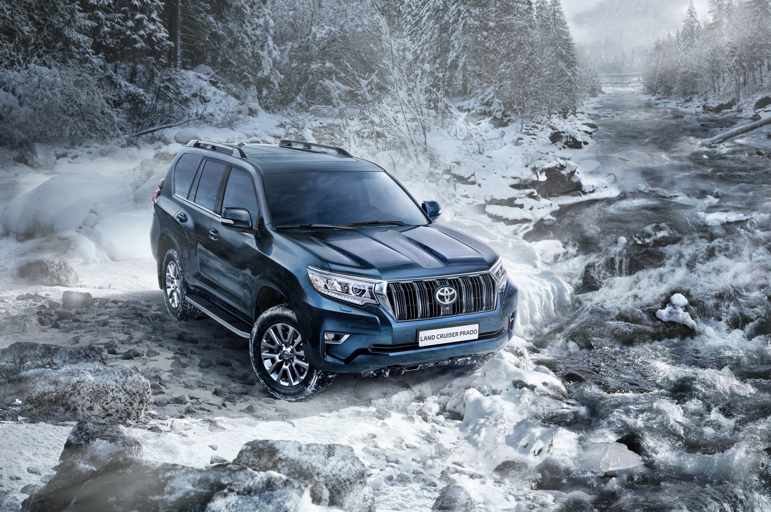 Toyota Land Cruiser Prado Snow