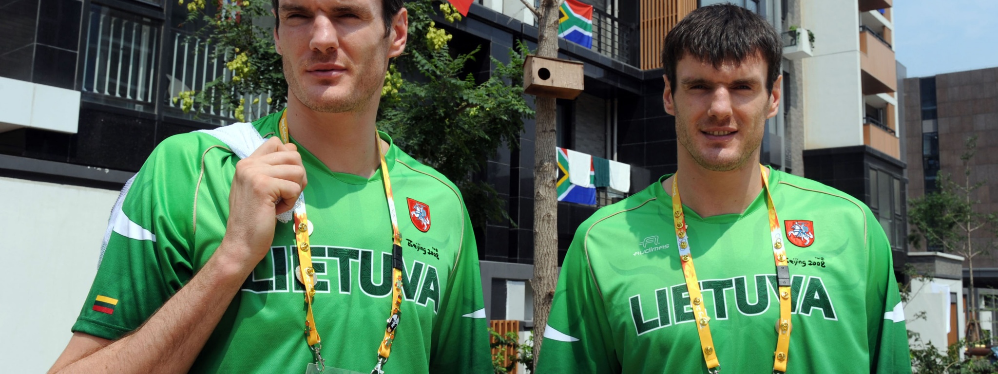 Twins Lavrinovic-Basketball Players