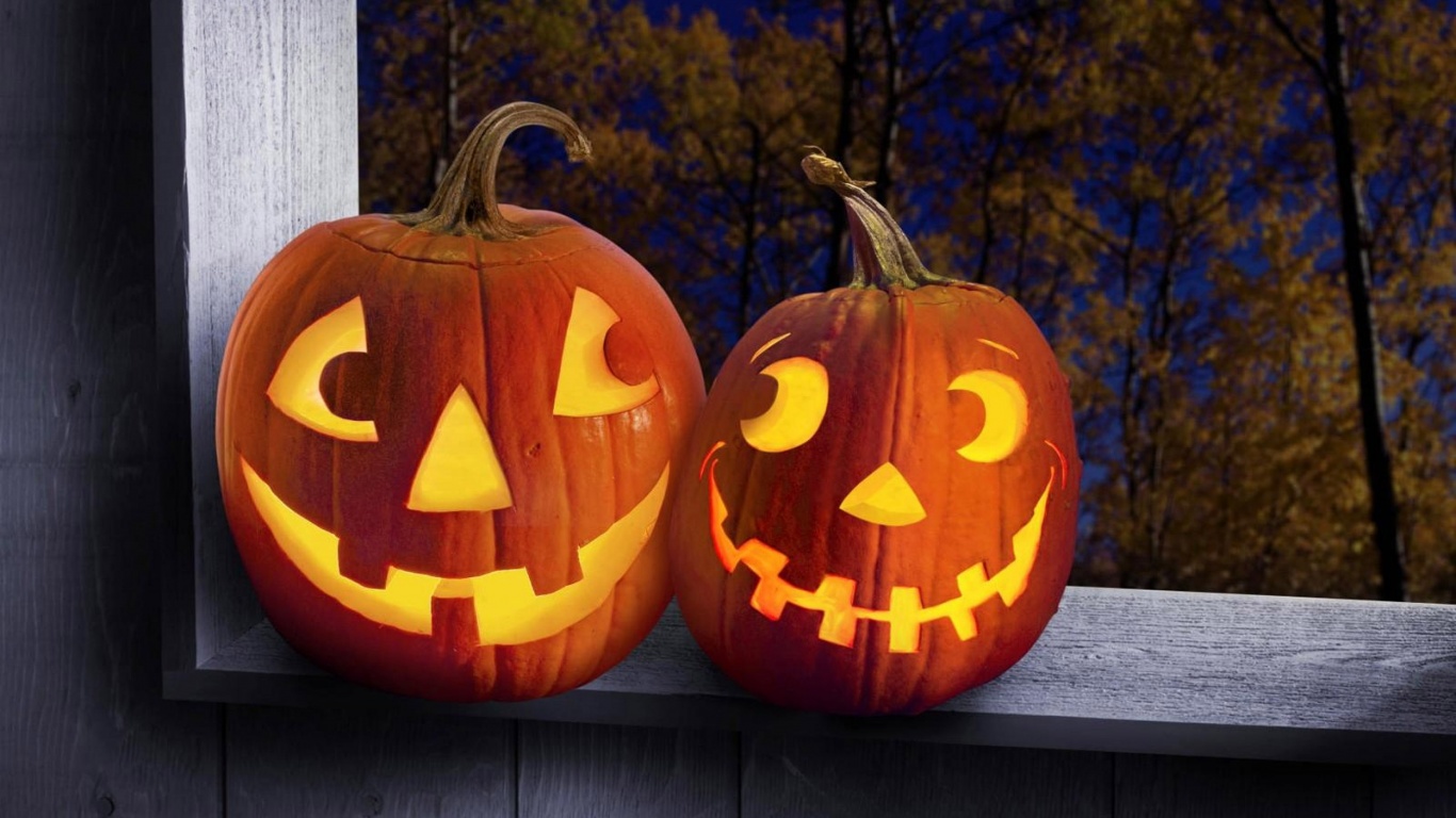 Two 3D Halloween Pumpkins