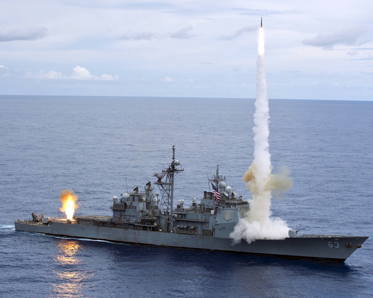 USS Cowpens (CG-63) Missile Cruiser