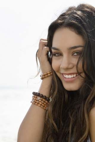 Vanessa Hudgens Singer Actor