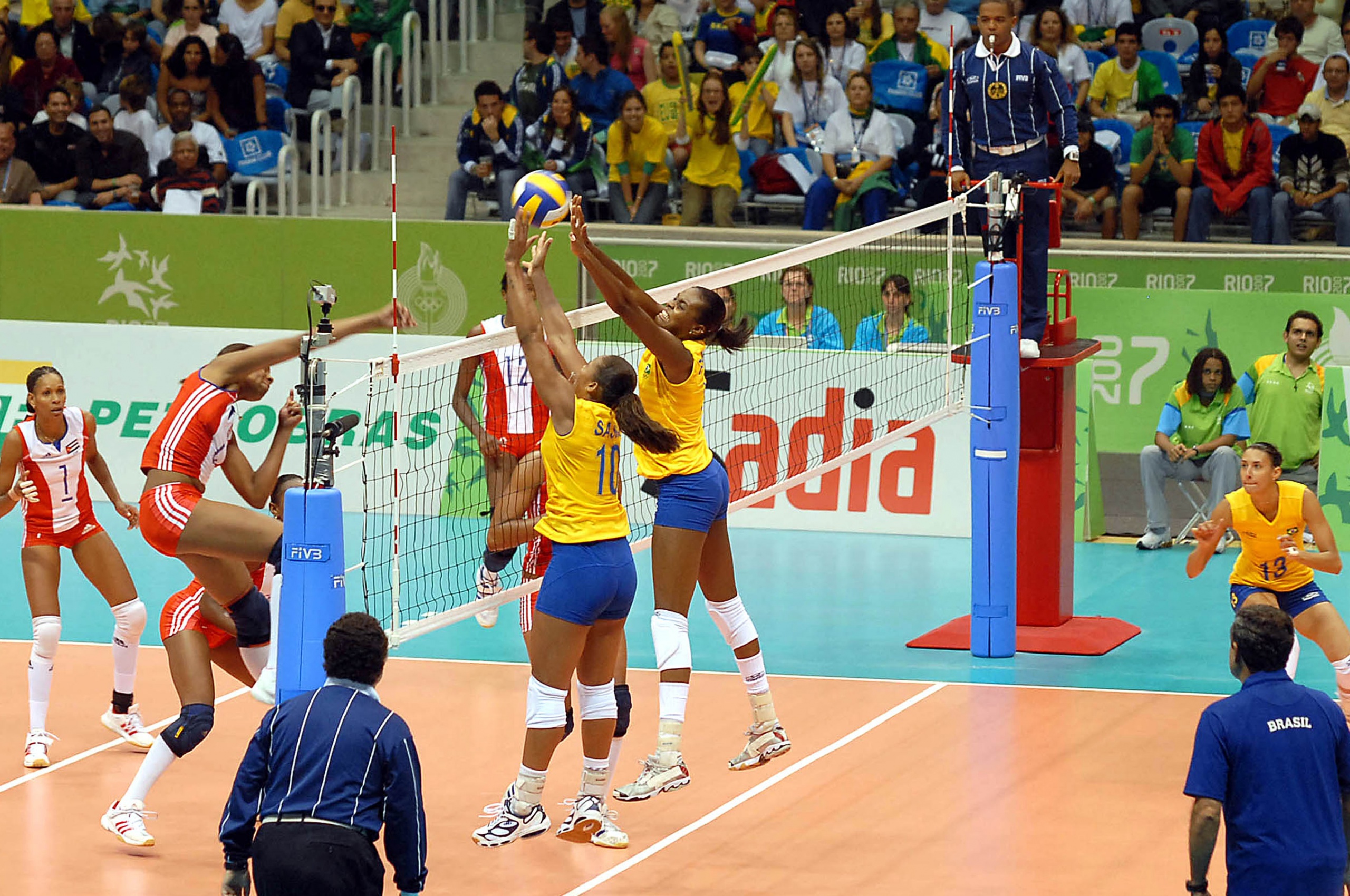 Volleyball Match - Cuba Vs Brazil