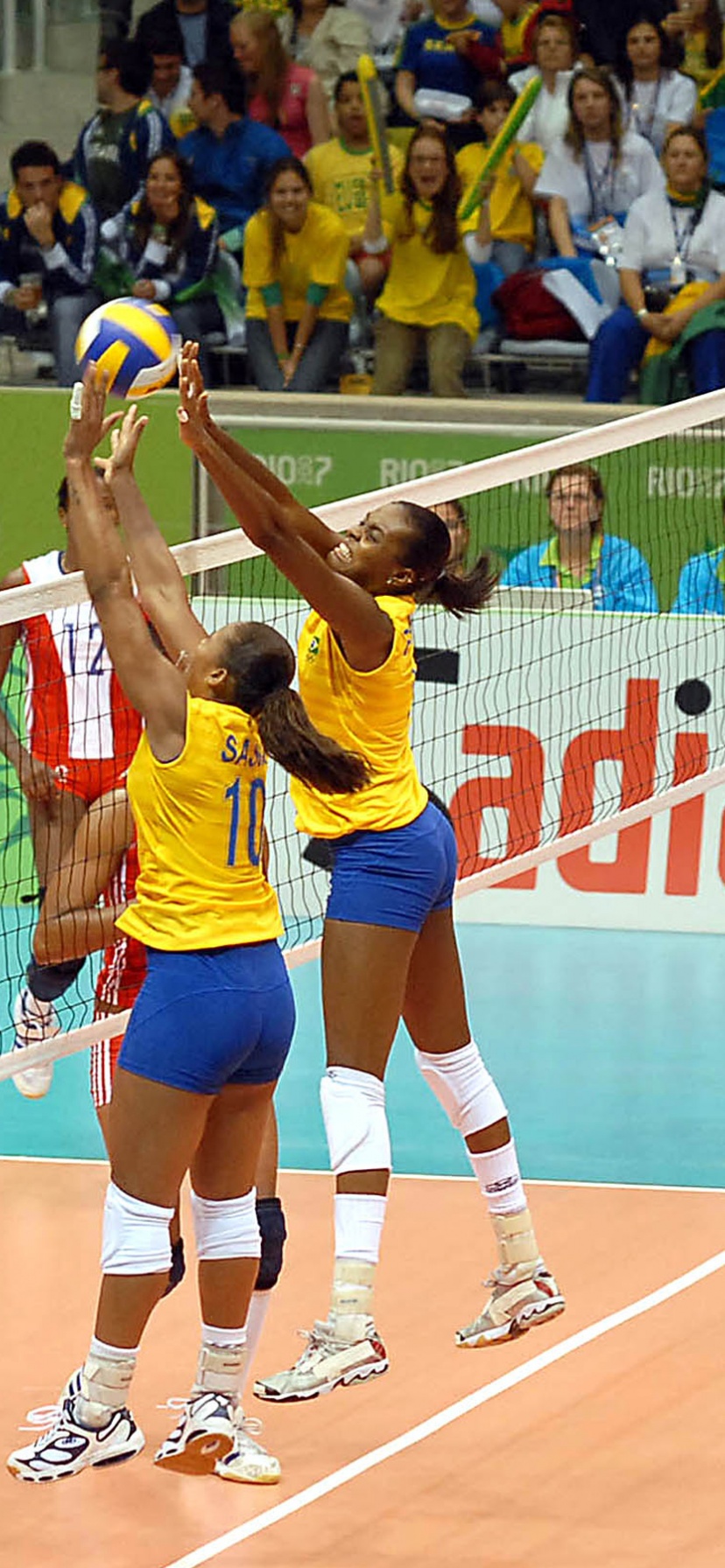 Volleyball Match - Cuba Vs Brazil