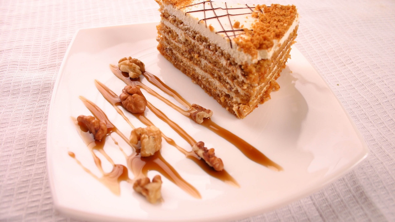 Walnut Cake