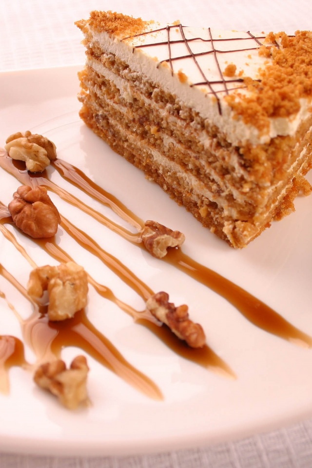 Walnut Cake