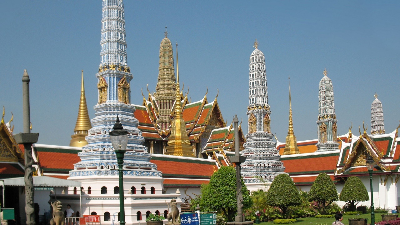 Wat Phra Kaeo Phra Nakhon Bangkok Thailand