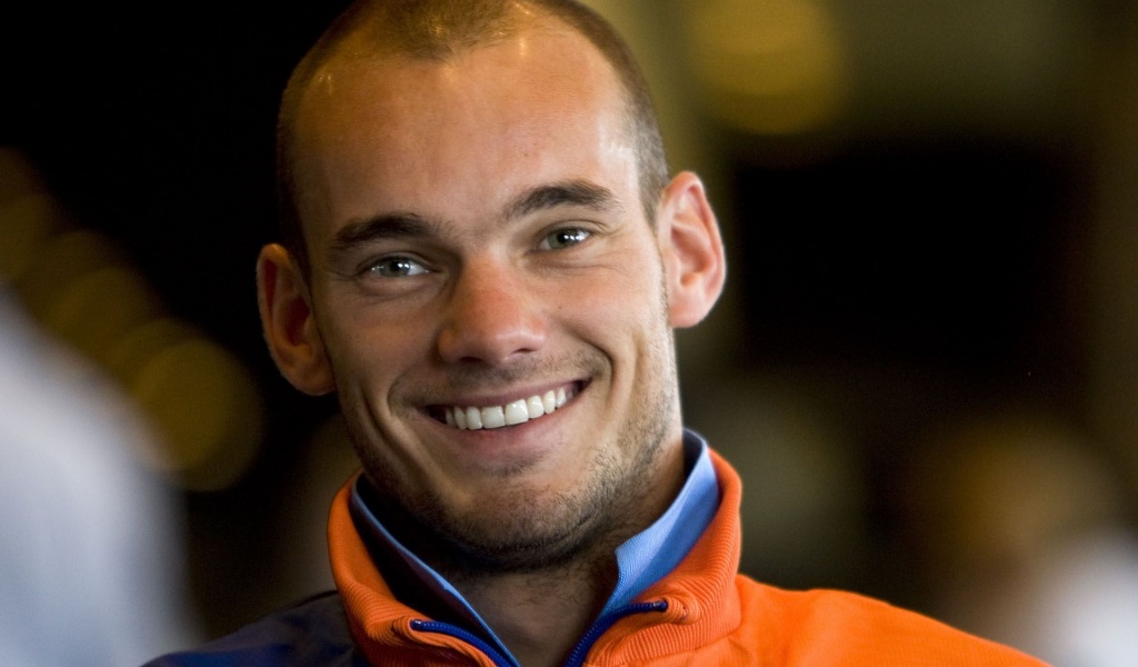 Wesley Sneijder Dutch Football Athlete Smile