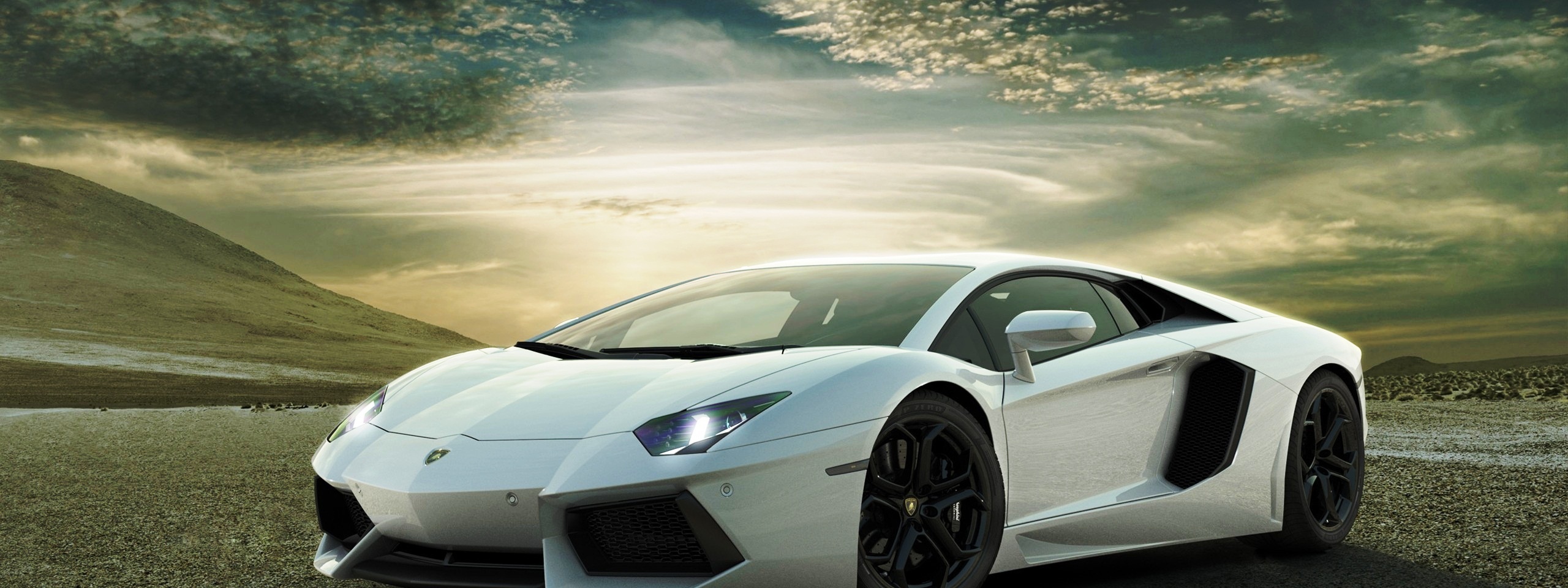 White Lamborghini Aventador