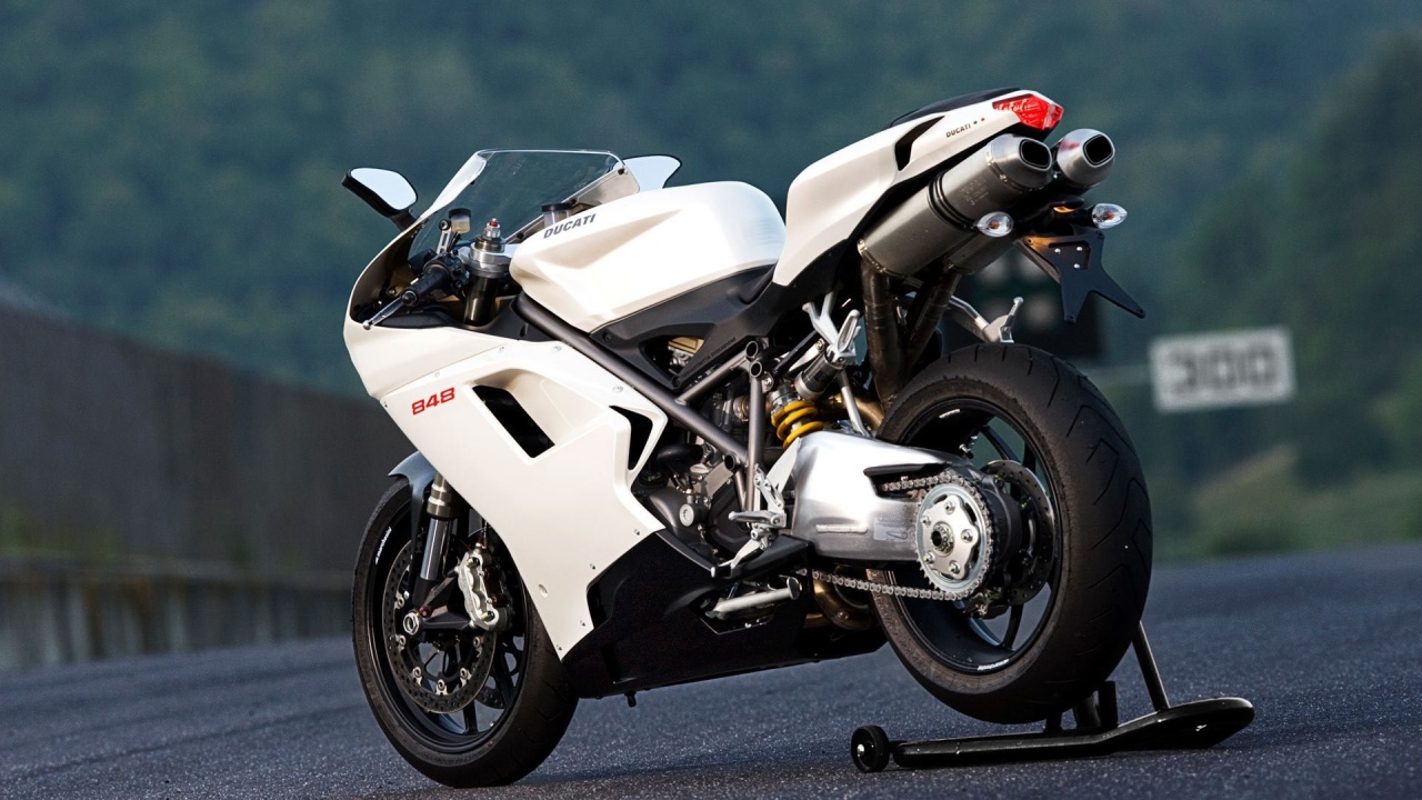 White Road Moto Ducati Ducati 848