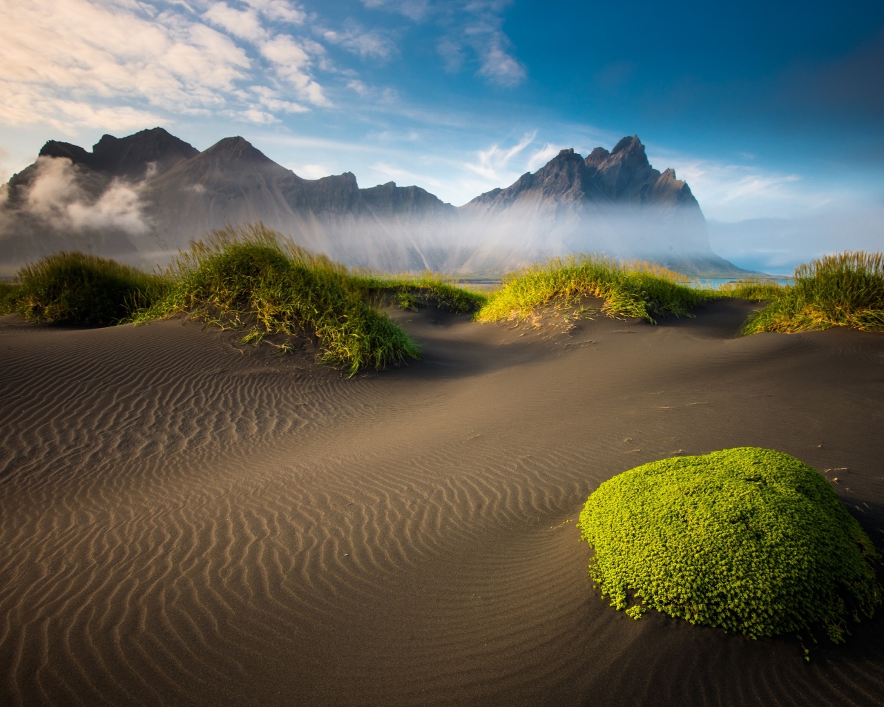 Wonderful Beach Scenery