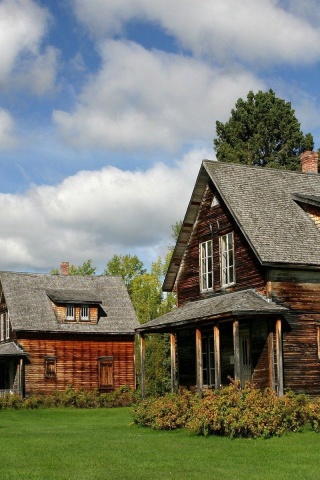 Wood Houses