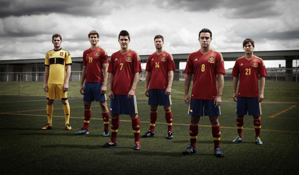 World Cup Spain National Football Team David Silva Ramos Jordi Alba Fernando Torres And Juan Mata