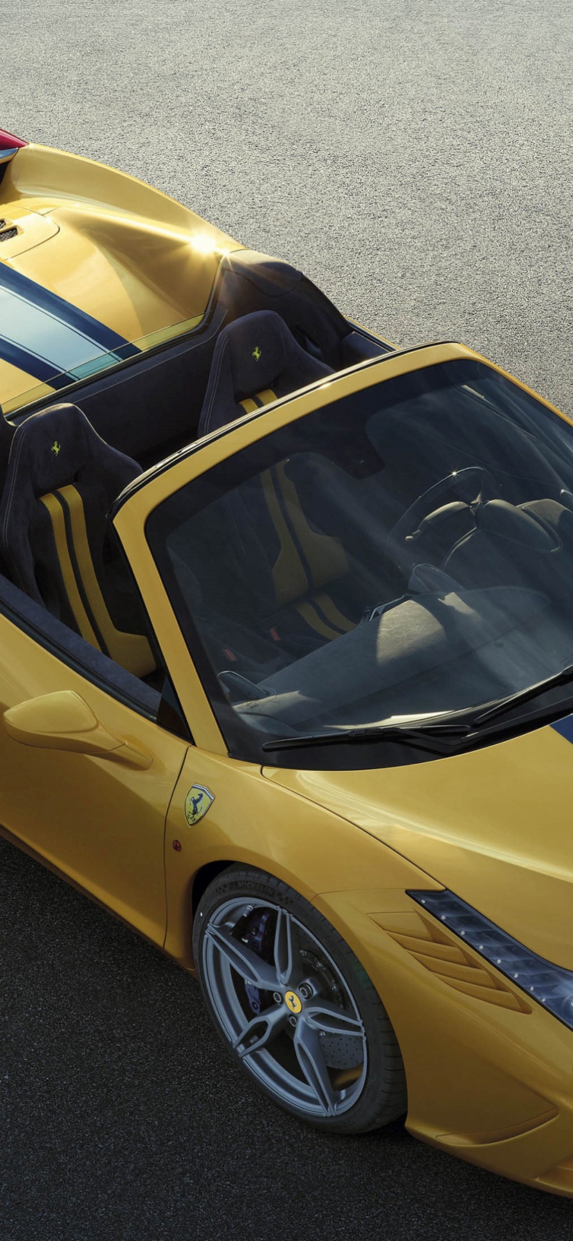 Yellow Ferrari 458 Speciale A